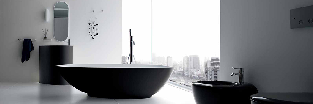Black and white kupatilo